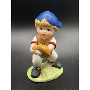 Vintage HOMCO #1468 Boy Baseball Player Catcher Sports‎ Figurine Ceramic Decor